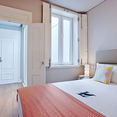 Chiado Camoes Apartments | Lisbon Best Apartments-3